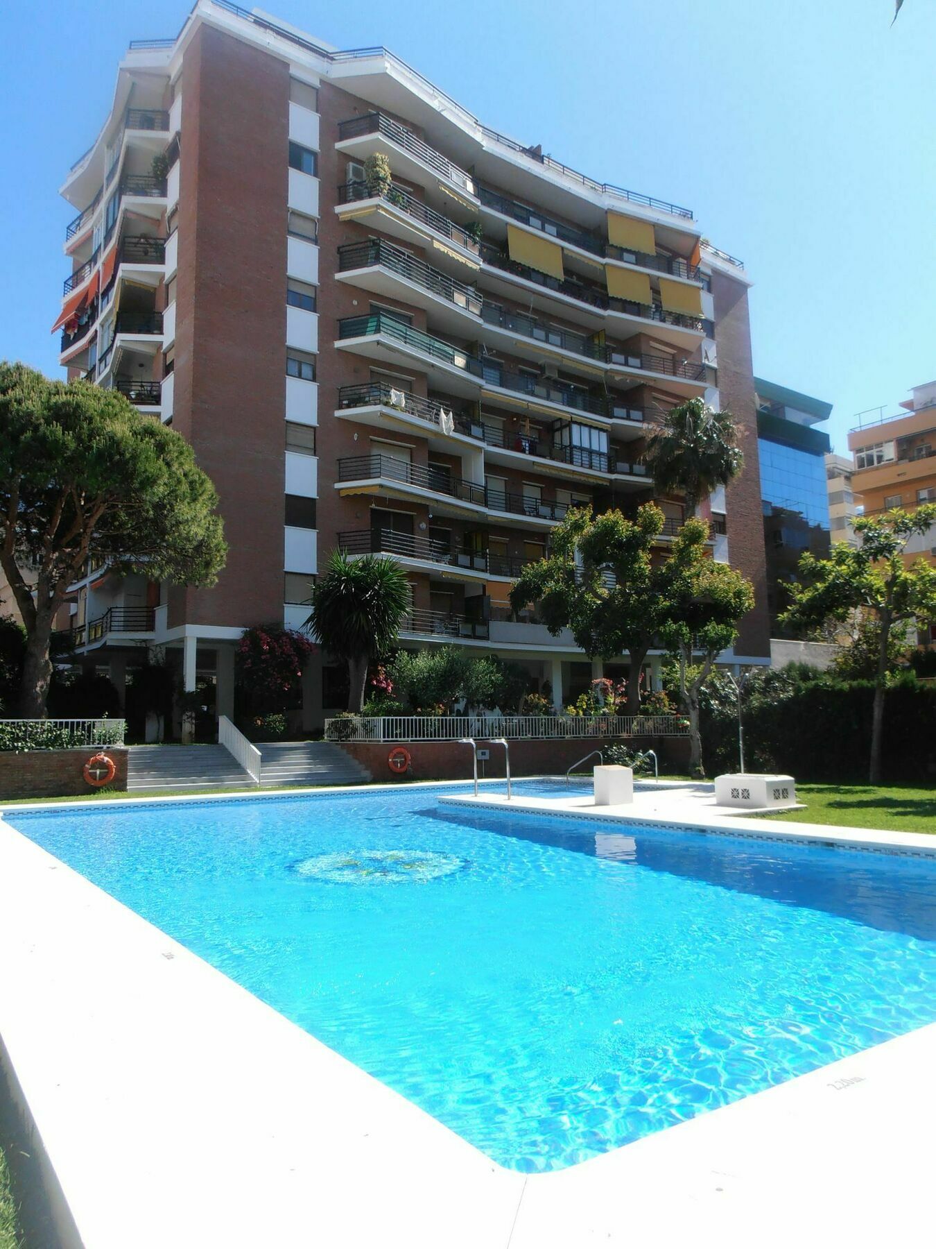 Apartamento Euromar 2 Playa Fontanilla Marbella Exterior photo
